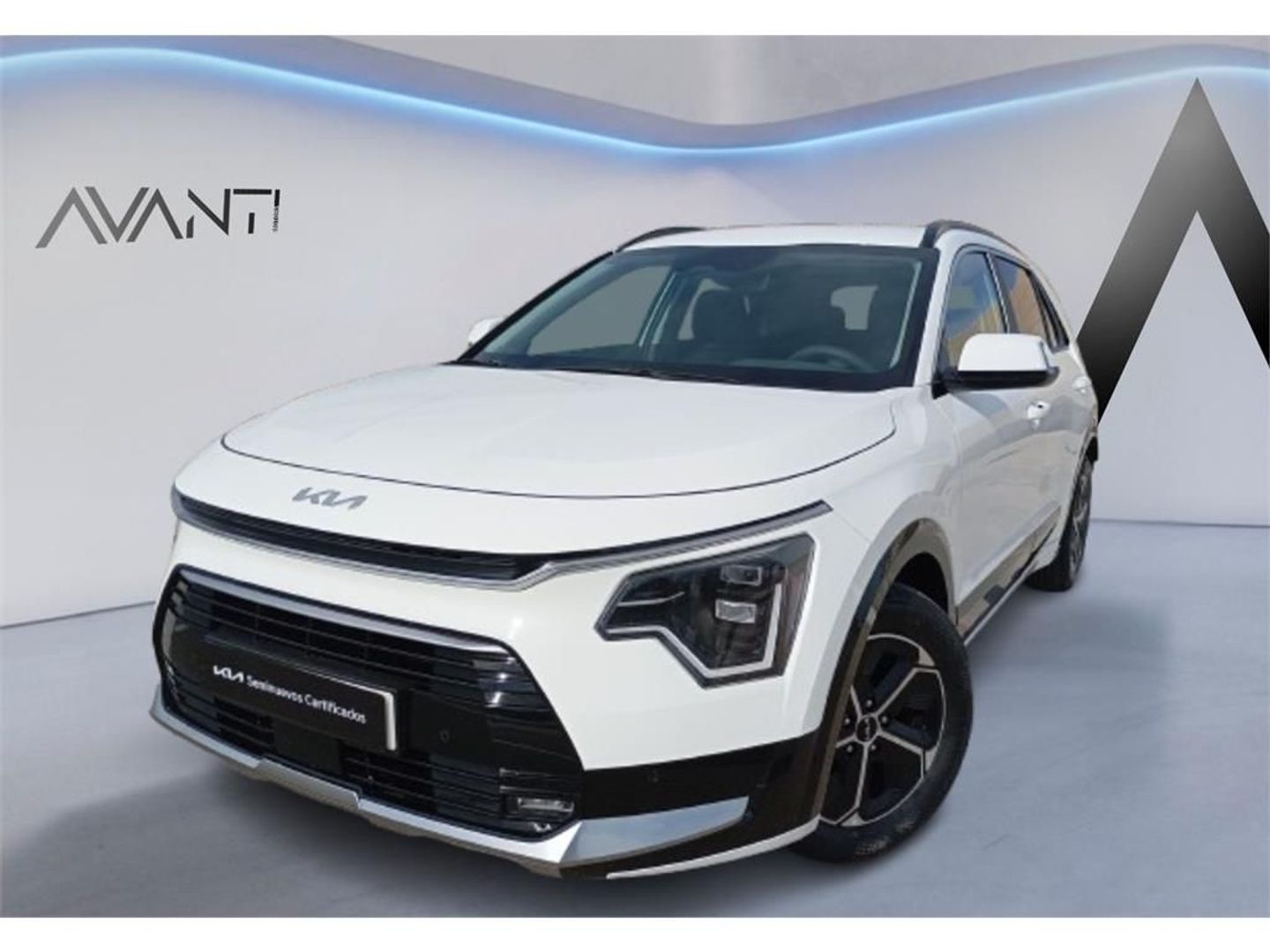 Kia Niro 1.6 GDi HEV Drive 95 kW (129 CV) Blanco SUV