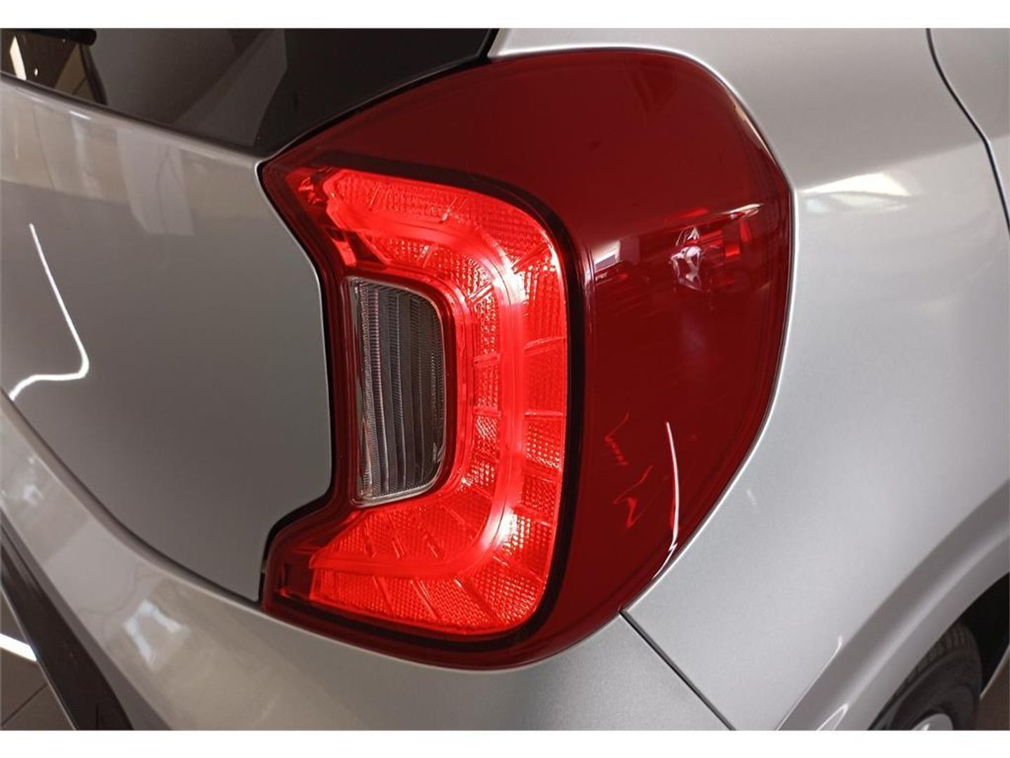 Kia Picanto 1.0 DPi Concept 49 kW (67 CV)