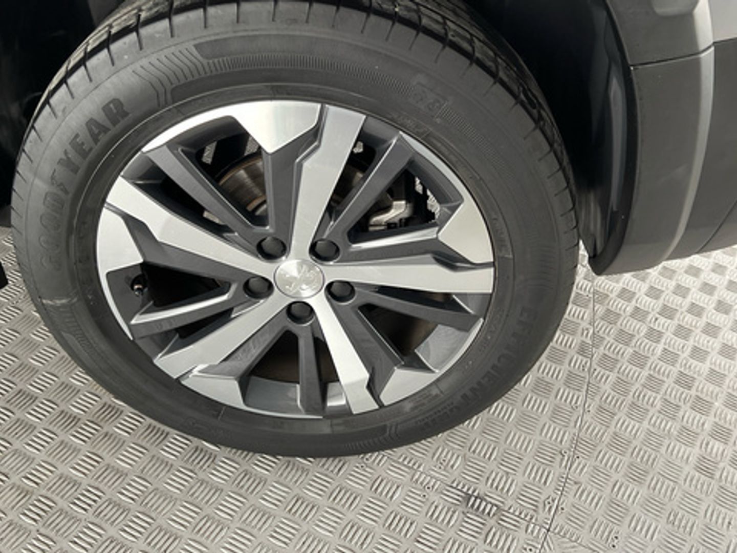 Peugeot Rifter BlueHDi 100 GT Business Standard 73 kW (100 CV)