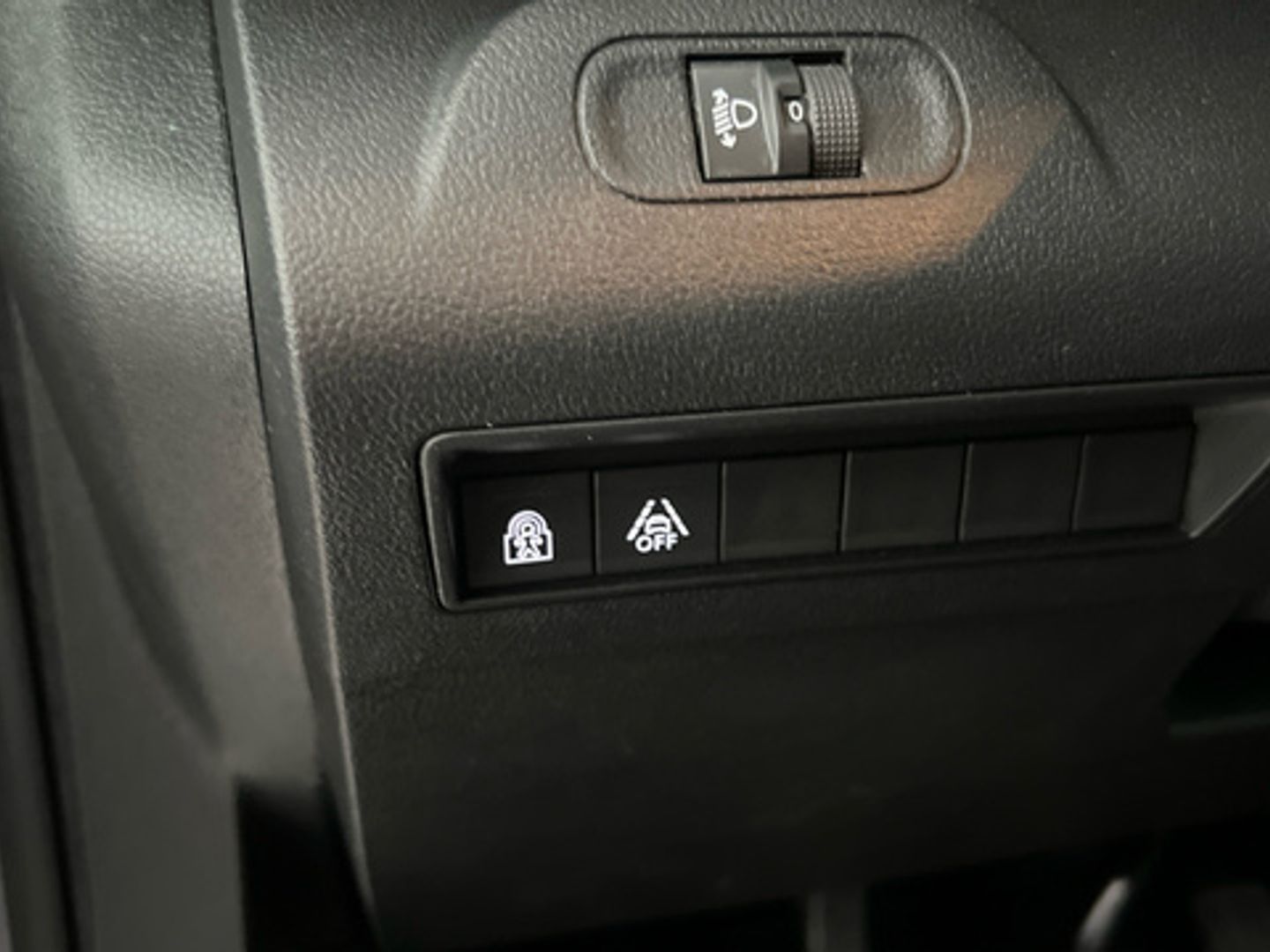 Peugeot Rifter BlueHDi 100 GT Business Standard 73 kW (100 CV)