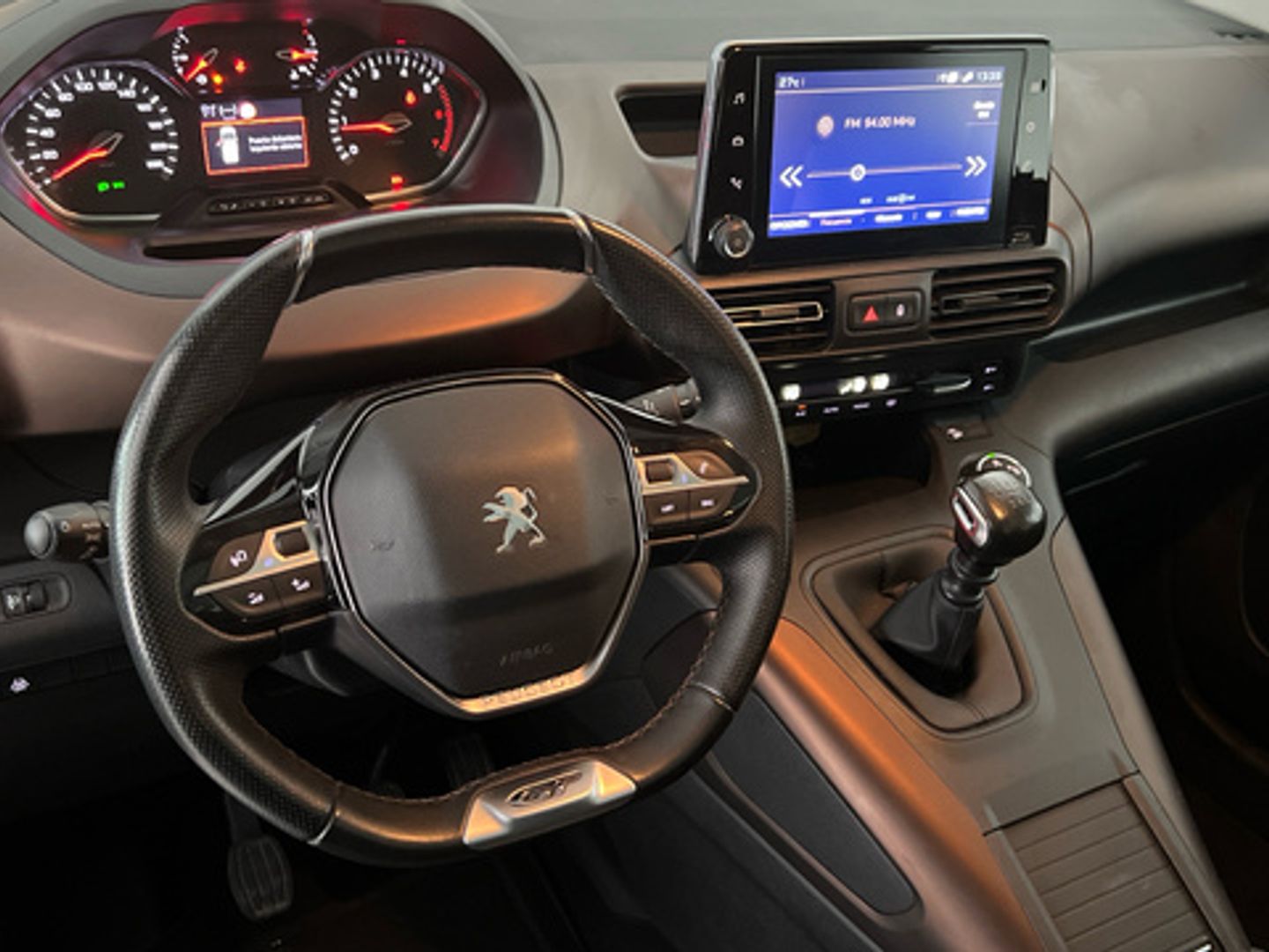 Peugeot Rifter BlueHDi 100 GT Business Standard 73 kW (100 CV)