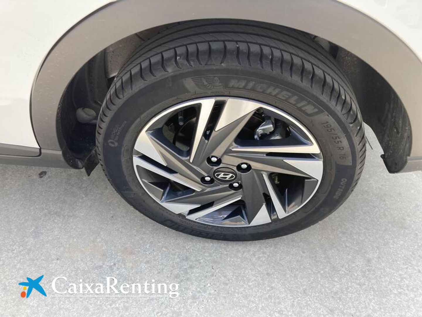 Hyundai Bayon 1.0 TGDI 48V Maxx 74 kW (100 CV)