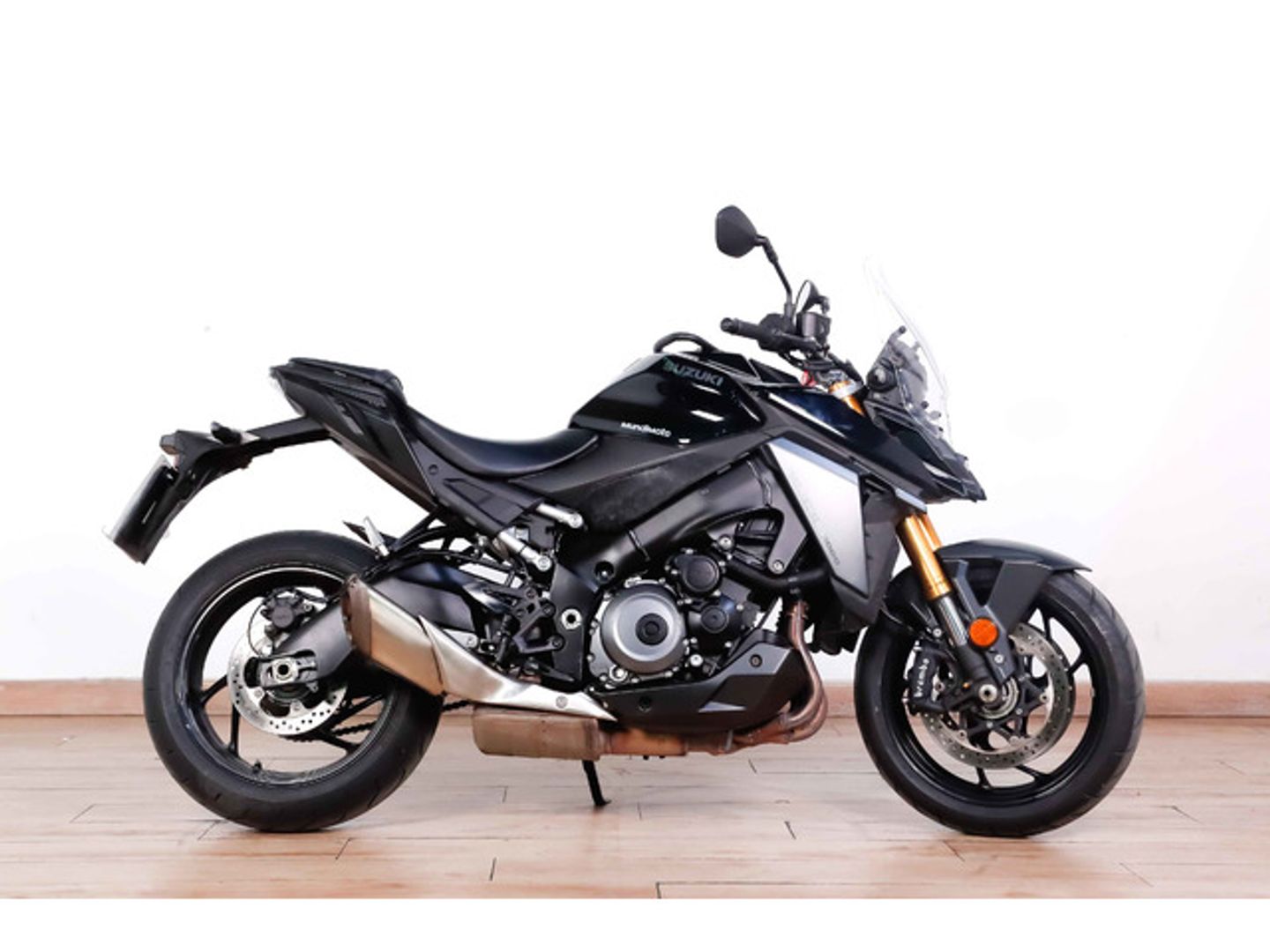 Suzuki GSX-S 1000 Negro Motorcycle