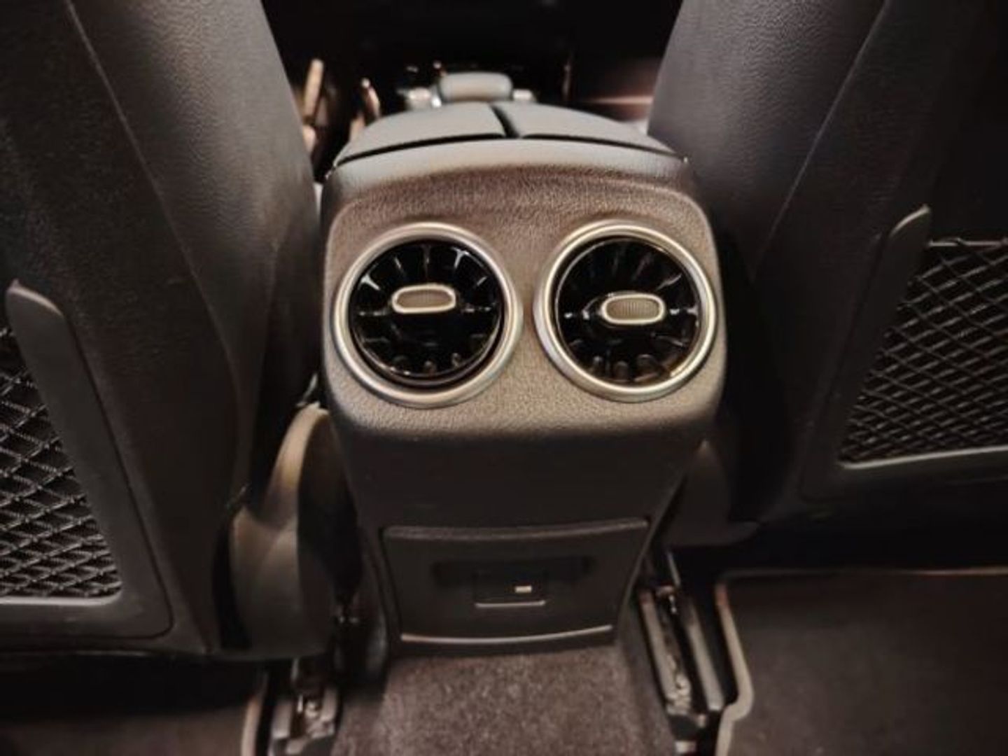 Mercedes-Benz Clase A 180 d 85 kW (116 CV)