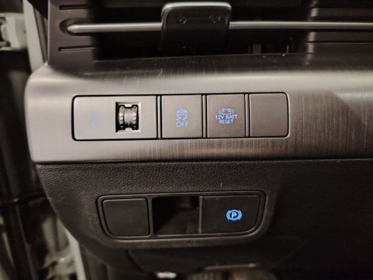 Hyundai Kona 1.6 GDI HEV Maxx DCT 104 kW (141 CV)