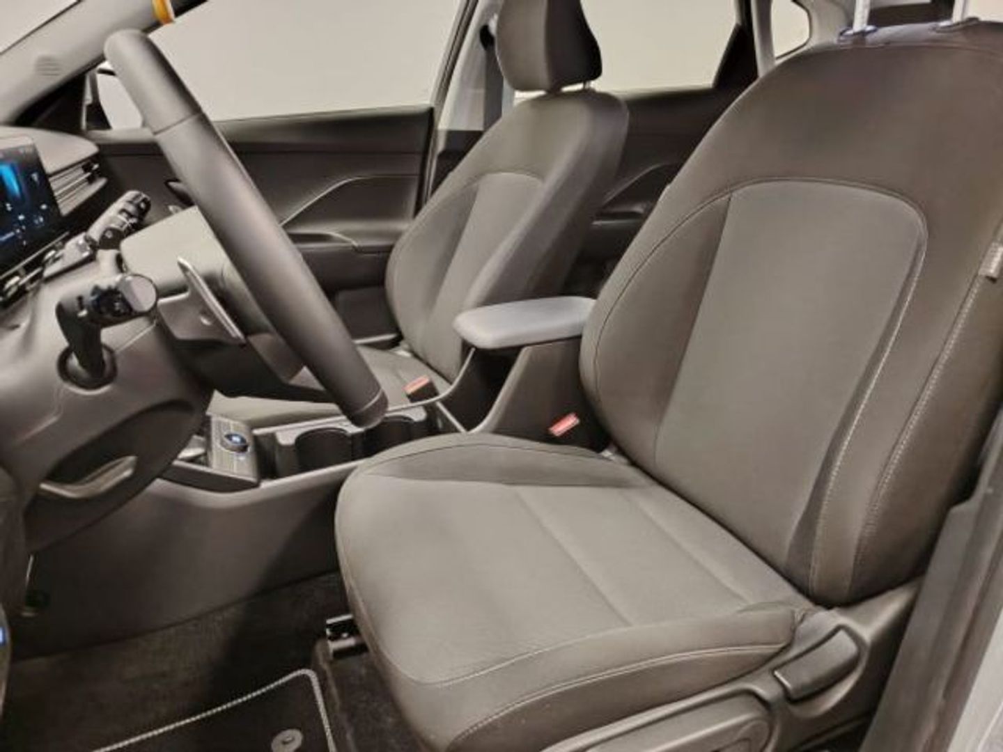 Hyundai Kona 1.6 GDI HEV Maxx DCT 104 kW (141 CV)