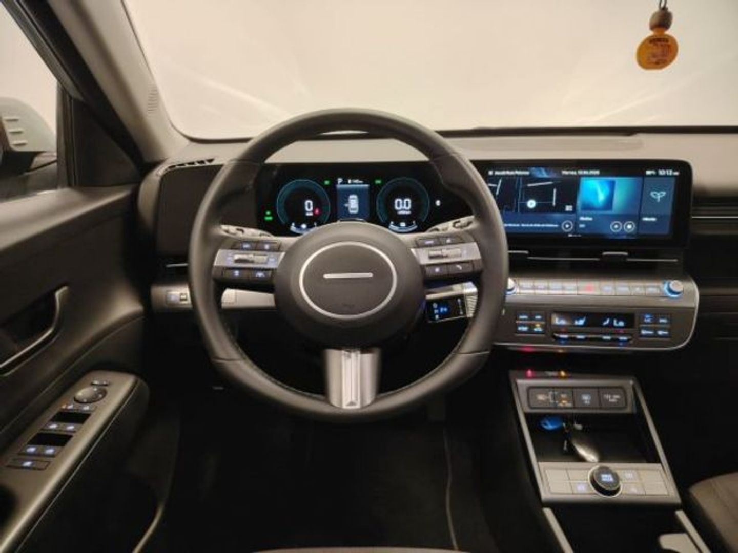 Hyundai Kona 1.6 GDI HEV Maxx DCT 104 kW (141 CV)
