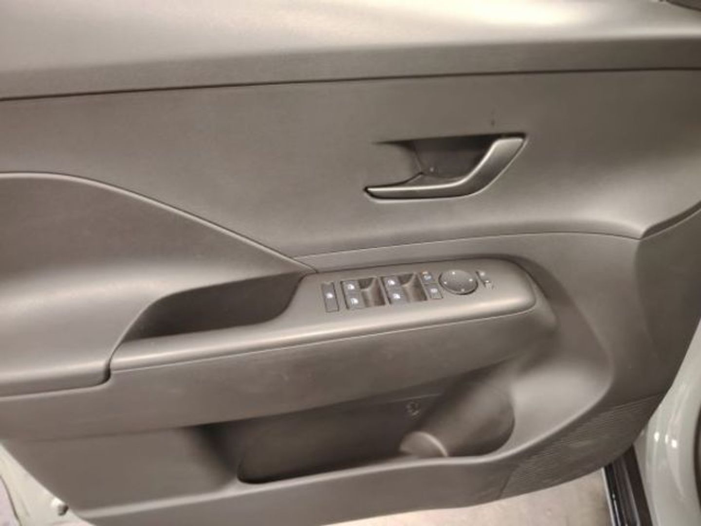 Hyundai Kona 1.6 GDI HEV Maxx DCT 104 kW (141 CV)