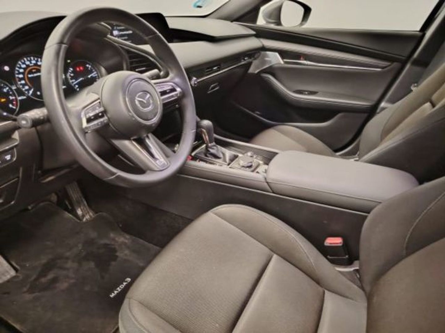 Mazda Mazda 3 2.0 e-SKYACTIV-G Zenith AT 89 kW (122 CV)