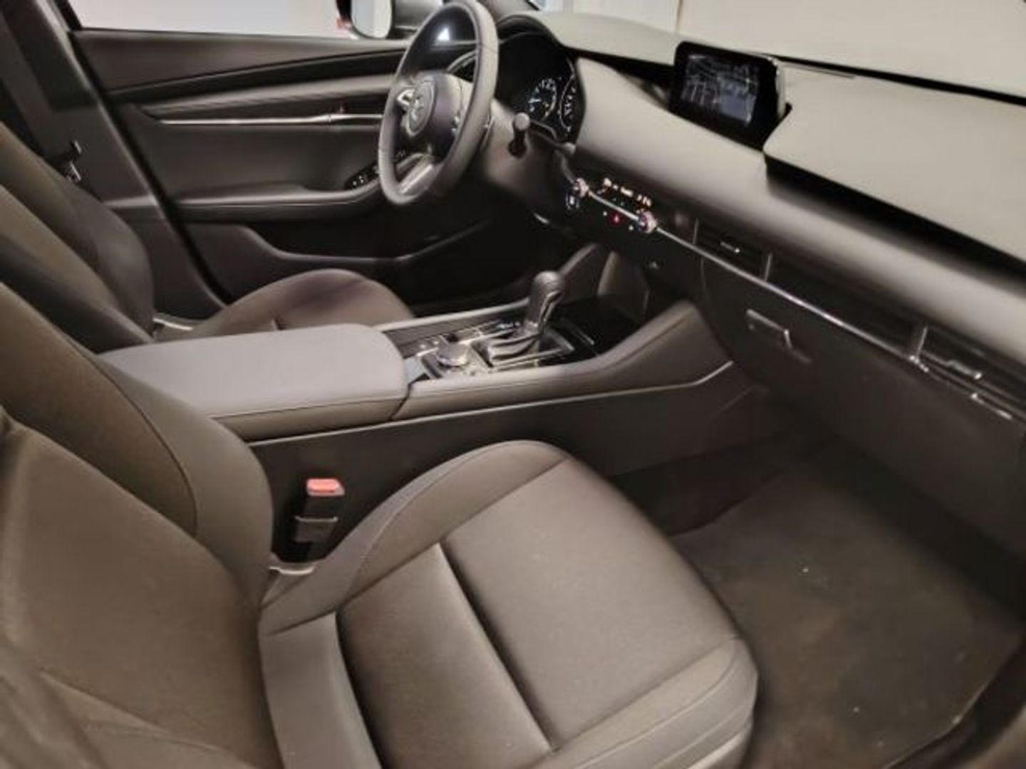 Mazda Mazda 3 2.0 e-SKYACTIV-G Zenith AT 89 kW (122 CV)