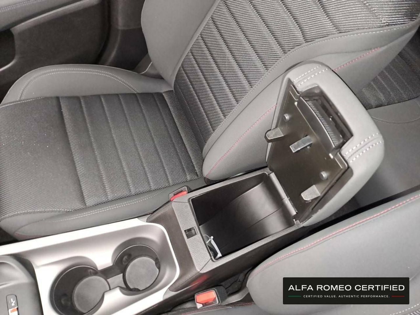 Alfa Romeo Tonale 1.6 DS Sprint FWD Auto 96 kW (130 CV)