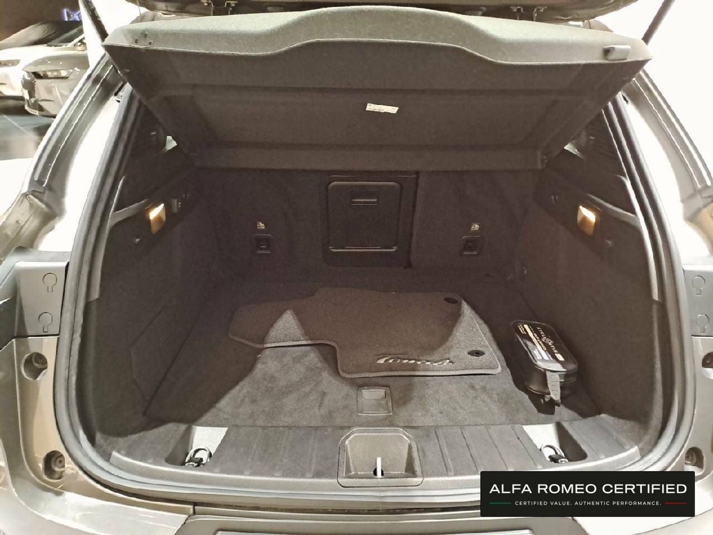 Alfa Romeo Tonale 1.6 DS Sprint FWD Auto 96 kW (130 CV)