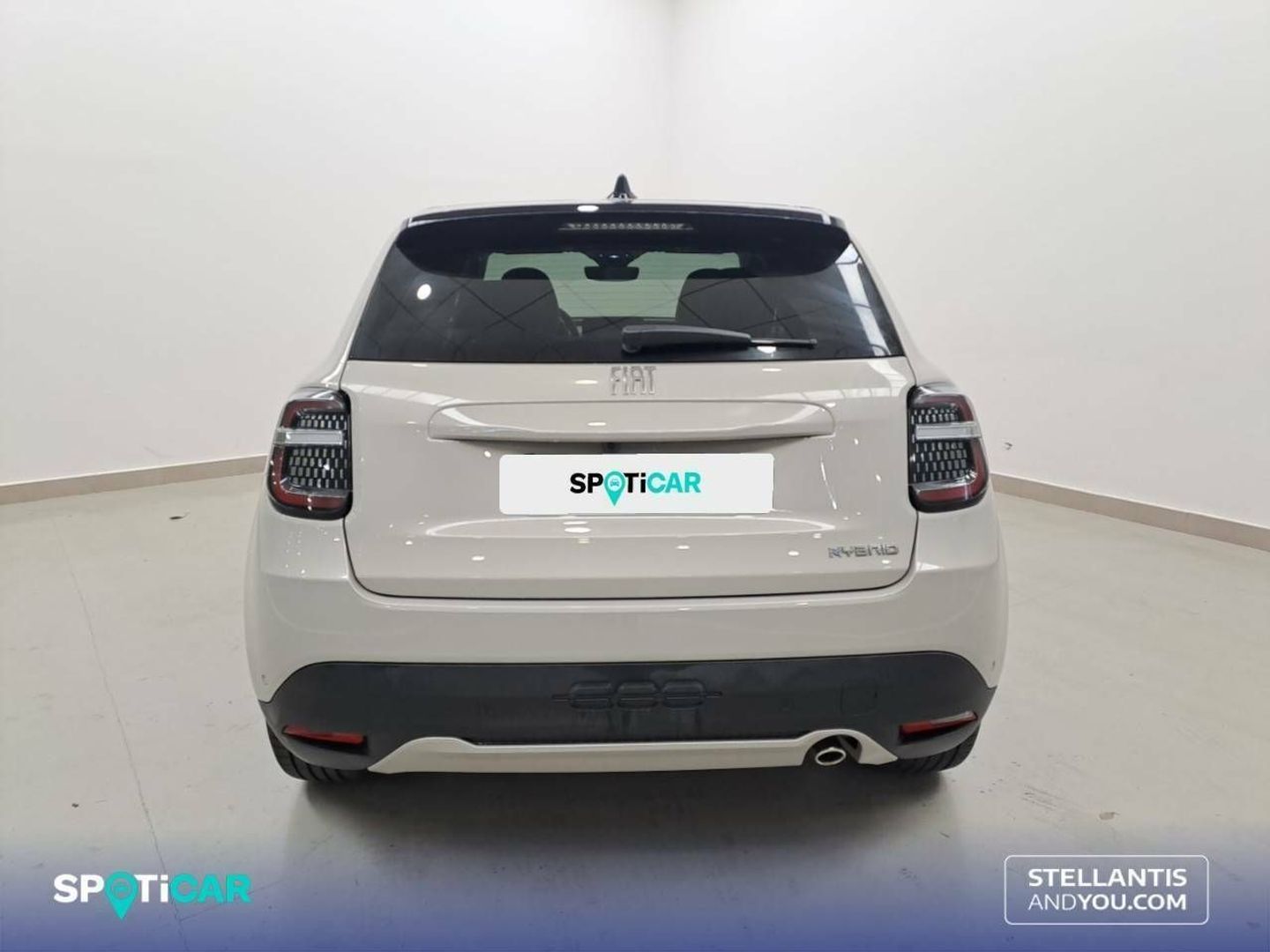 Fiat 600 1.2 MHEV La prima DDCT 74 kW (100 CV)