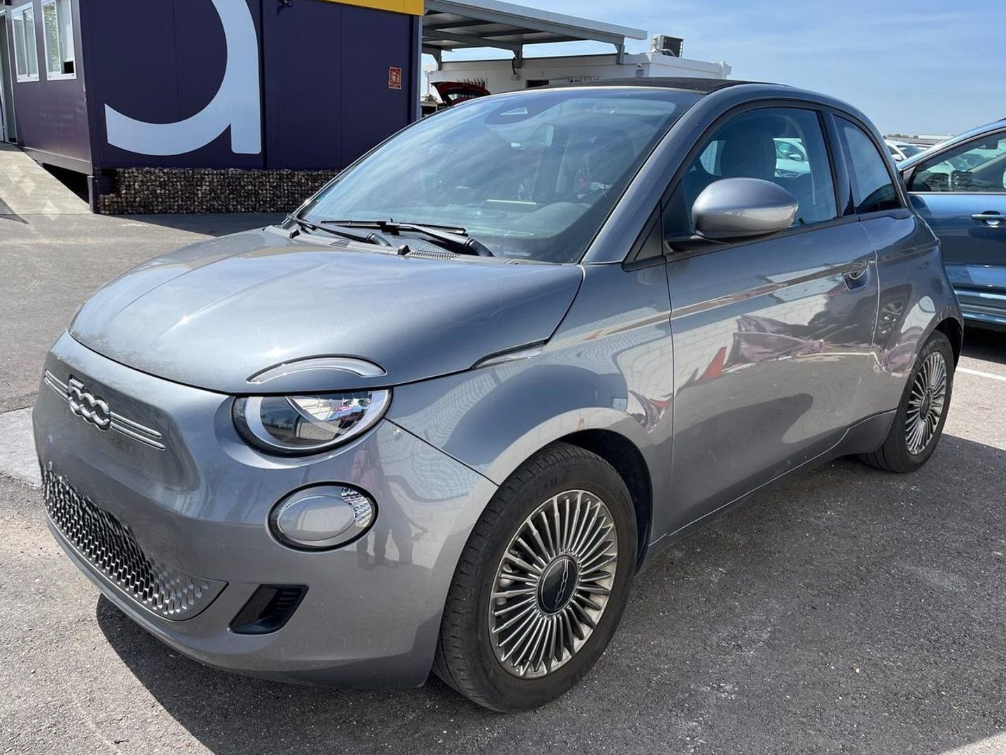 Fiat 500 Electrico 500 Icon Hb 320km 85 kW (118 CV)