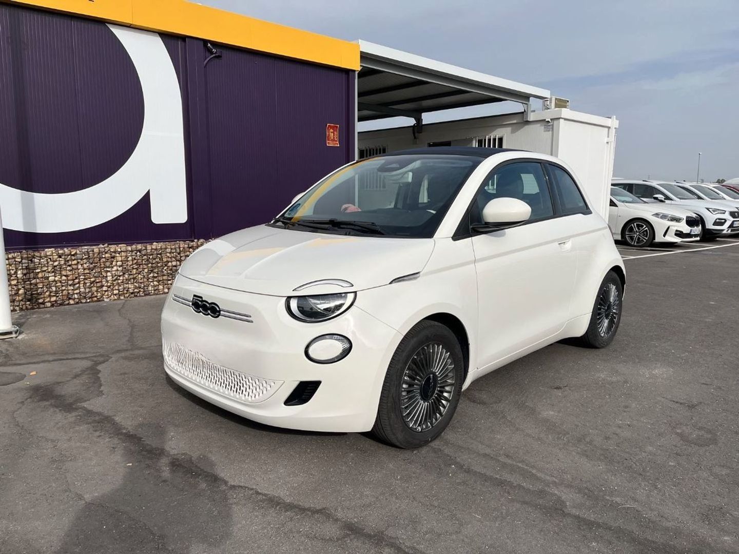 Fiat 500 Electrico 500 Icon Hb 320km 85 kW (118 CV)