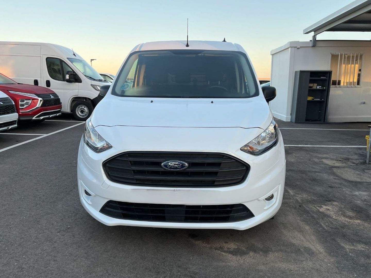Ford Transit Connect Furgon 1.5 TDCi Trend 210 L2 74 kW (100 CV)