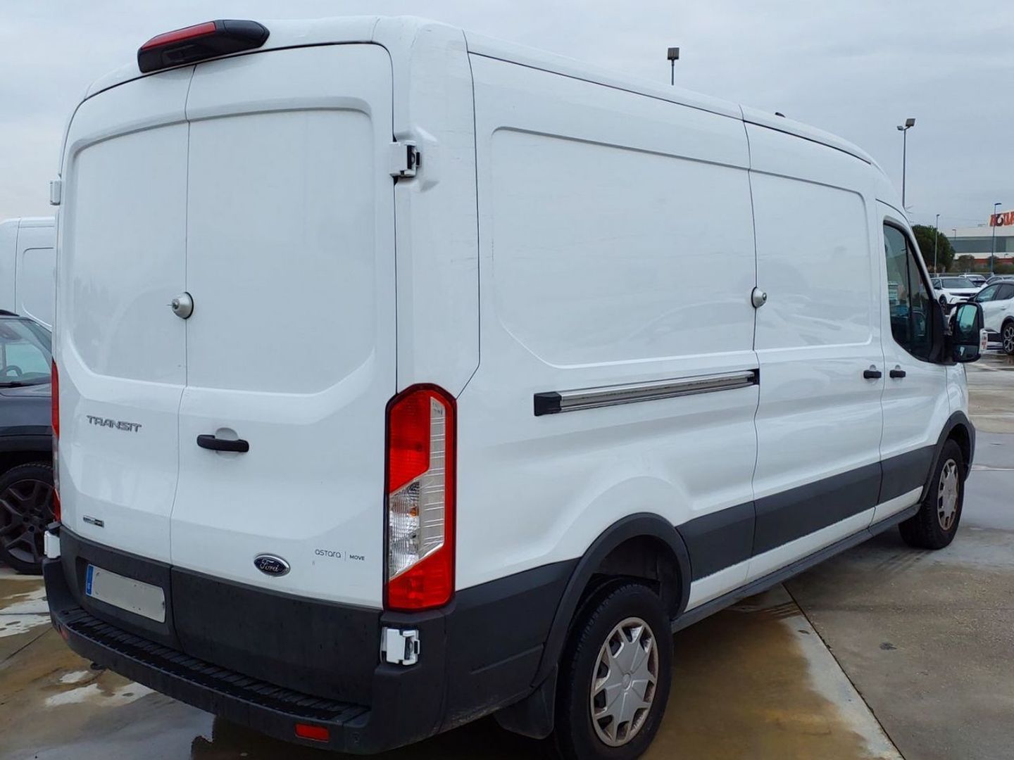 Ford Transit Furgon 350 L2H2 Trend FWD 96 kW (130 CV)