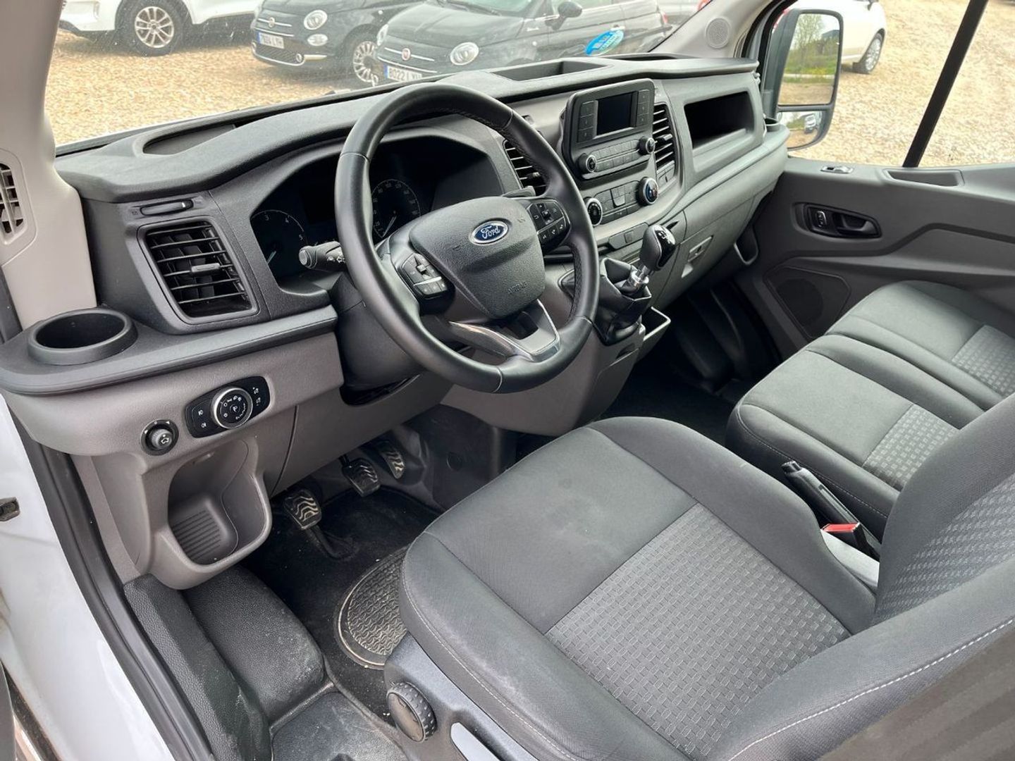 Ford Transit Furgon 350 L2H2 Trend FWD 96 kW (130 CV)
