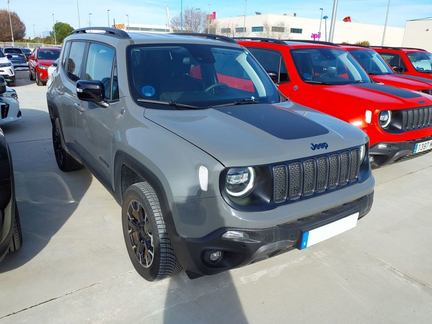 Jeep Renegade 1.3 PHEV Trailhawk AWD AT 177 kW (240 CV) Gris All Terrain / Pick-up