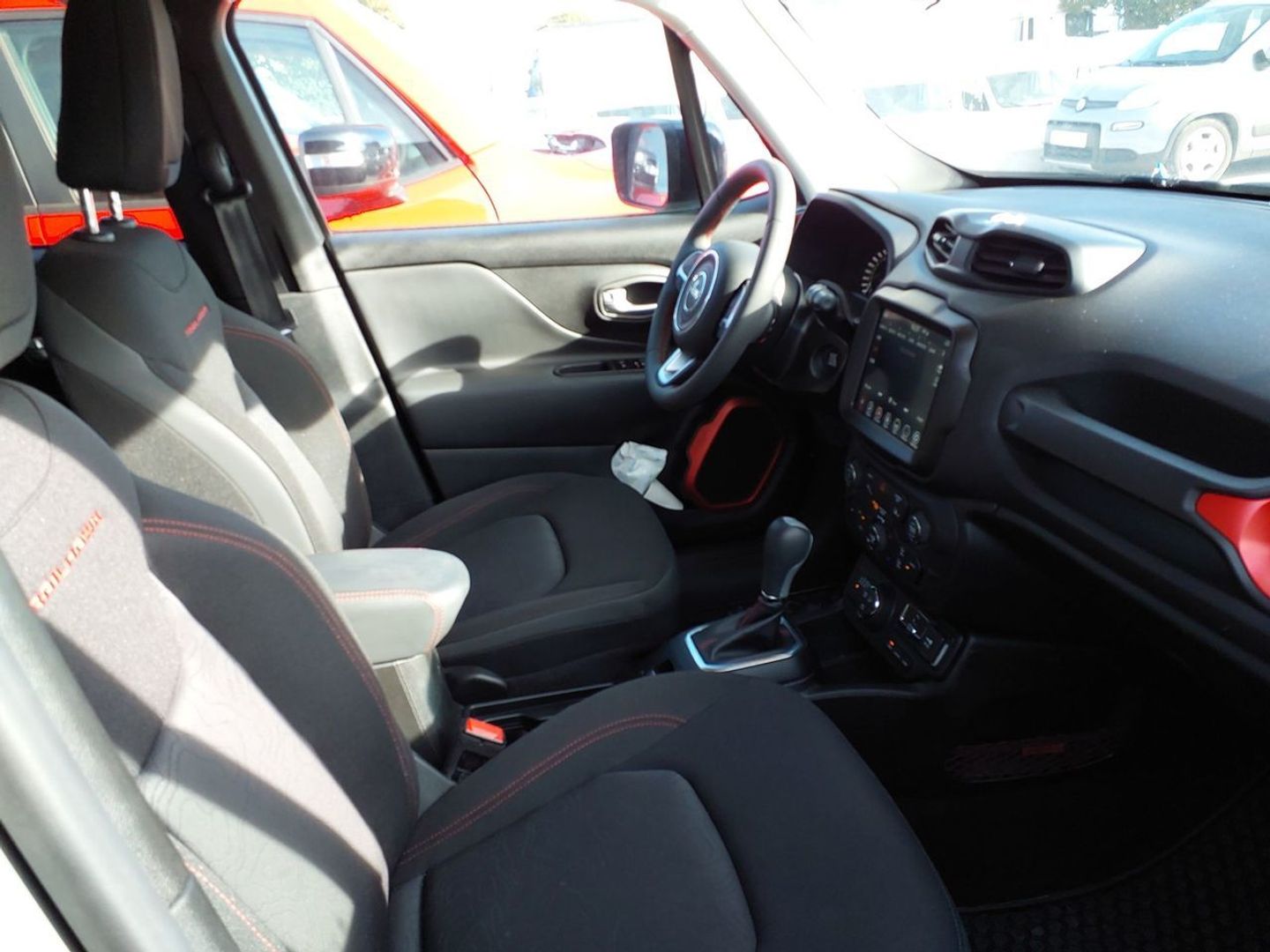 Jeep Renegade 1.3 PHEV Trailhawk AWD AT 177 kW (240 CV)