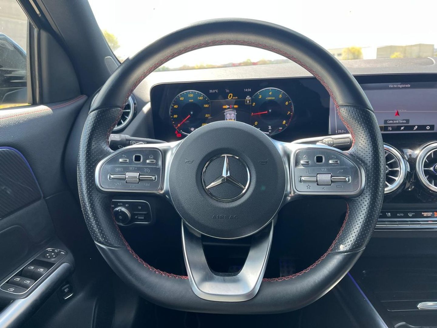 Mercedes-Benz GLA 180 100 kW (136 CV)
