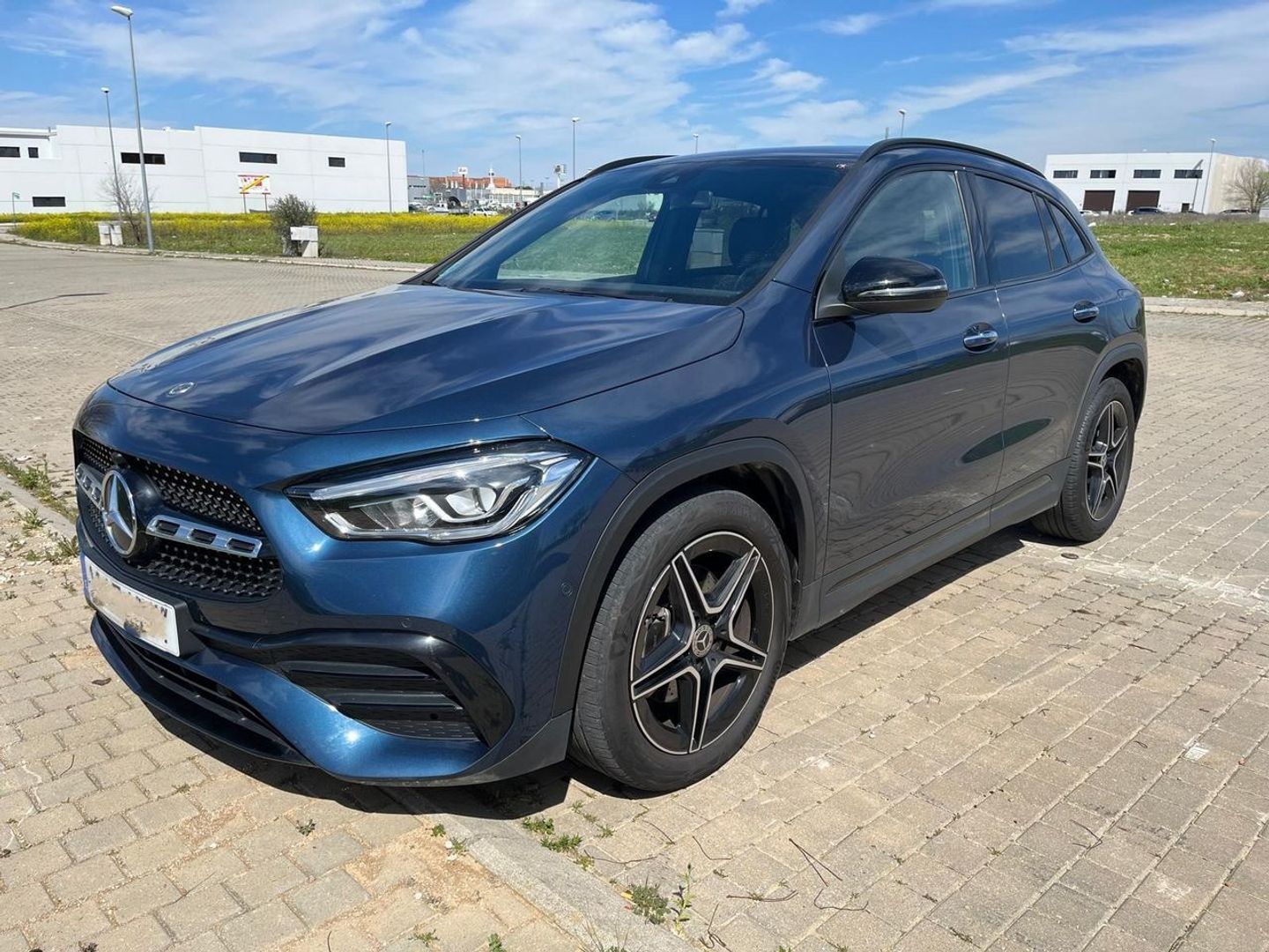 Mercedes-Benz GLA 180 100 kW (136 CV)
