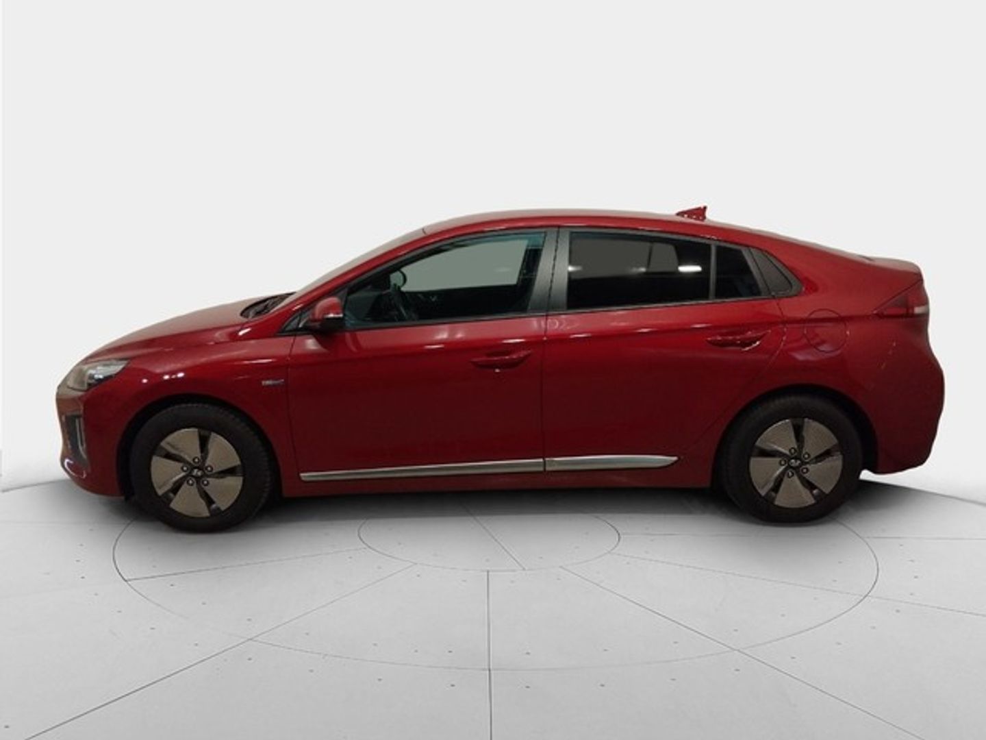 Hyundai Ioniq 1.6 GDI HEV Klass DCT 104 kW (141 CV)