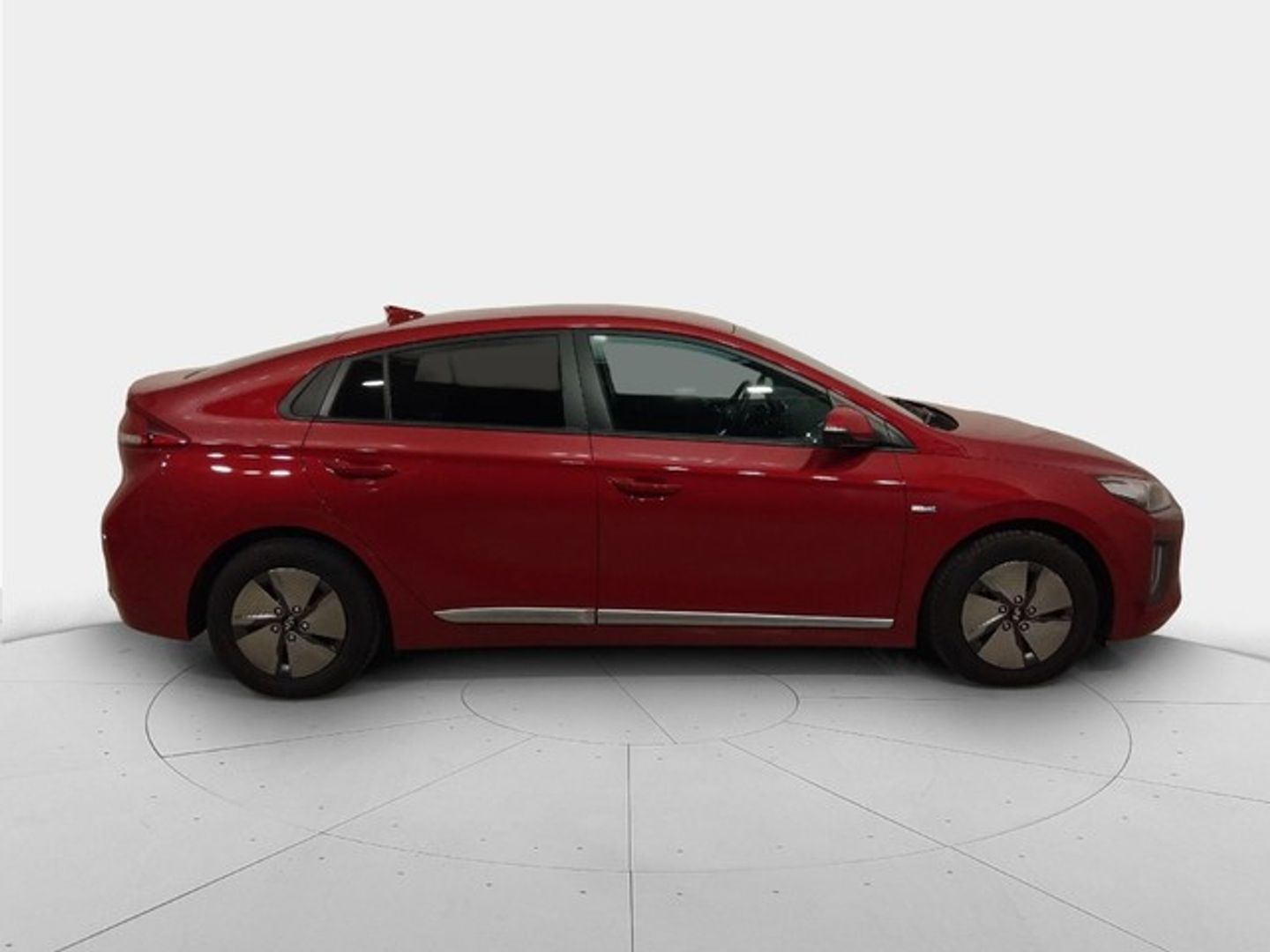 Hyundai Ioniq 1.6 GDI HEV Klass DCT 104 kW (141 CV)