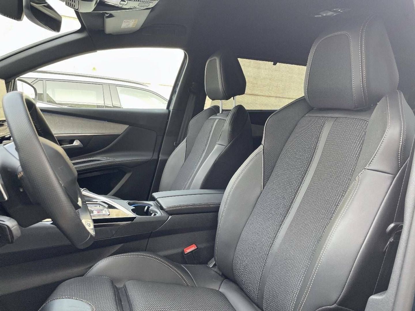 Peugeot 5008 BlueHDI 130 S&S GT EAT8 96 kW (130 CV)