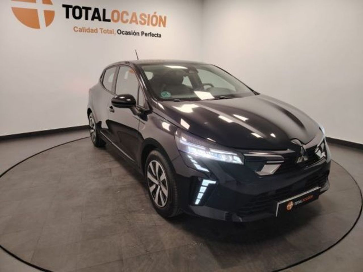 Mitsubishi Colt 100T Motion 67 kW (90 CV) Negro Compact