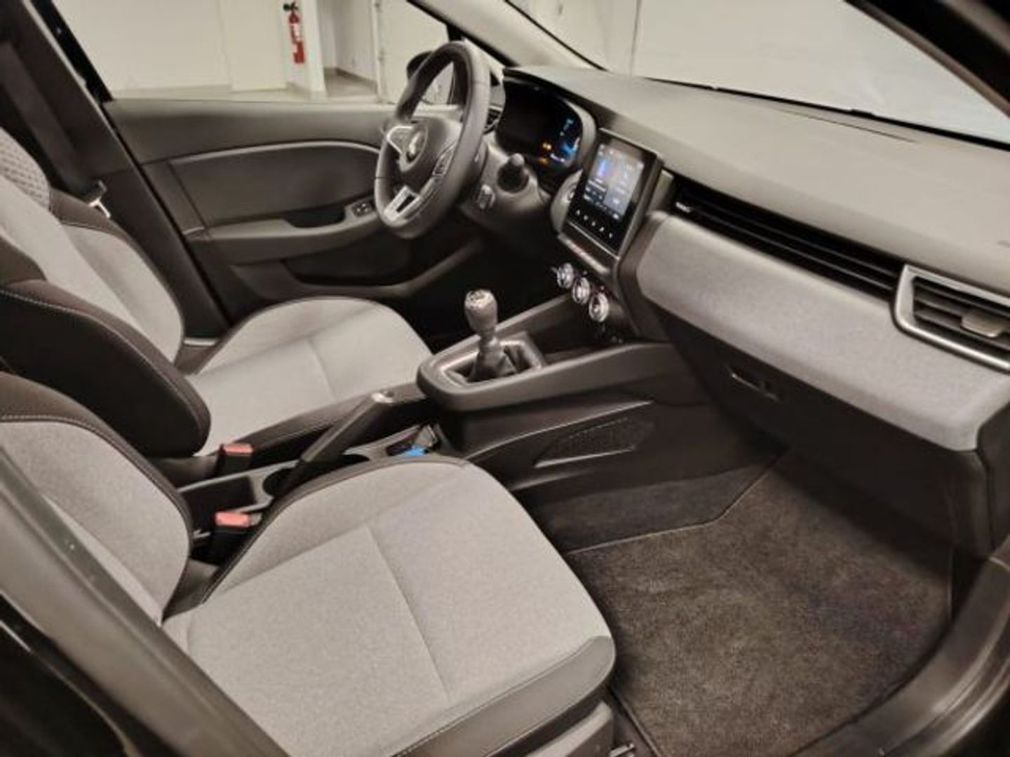 Mitsubishi Colt 100T Motion 67 kW (90 CV)