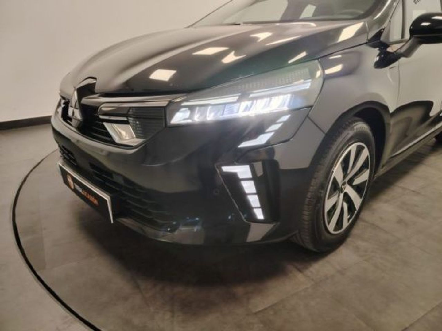Mitsubishi Colt 100T Motion 67 kW (90 CV)