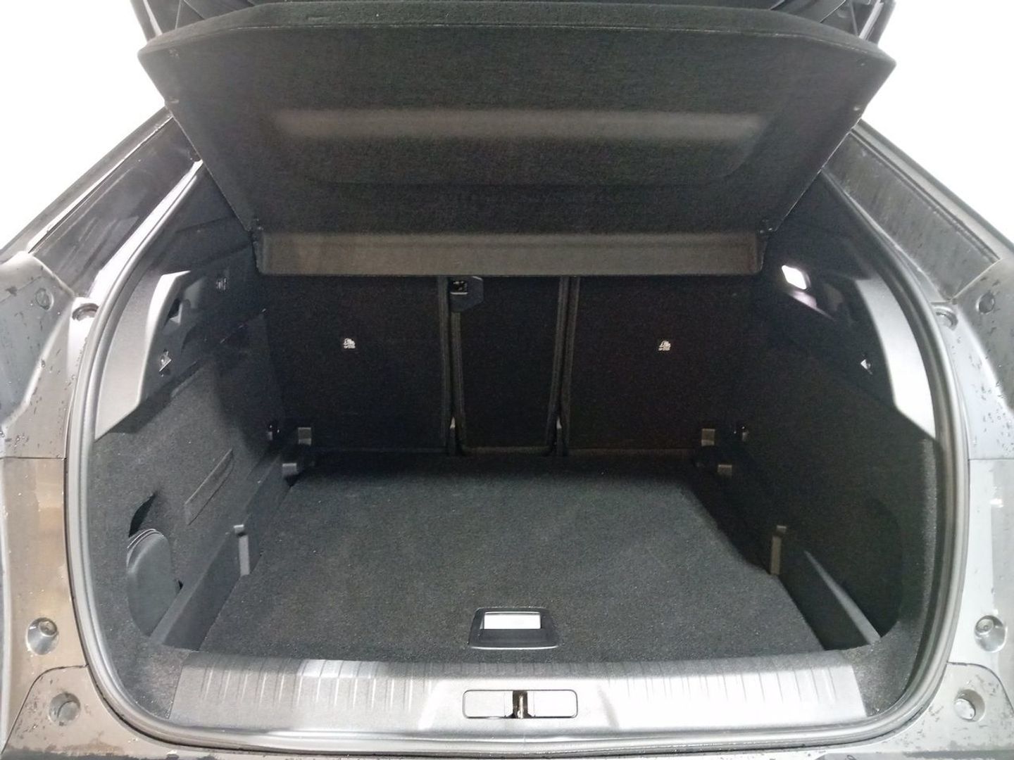 Peugeot 3008 Allure Hybrid eDCS6 100 kW (136 CV)