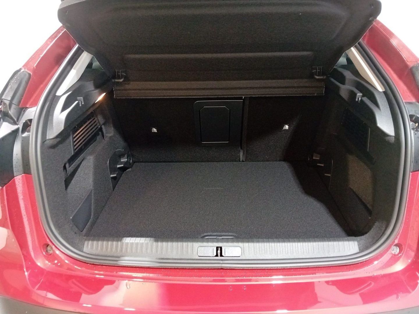 Citroen C4 Hybrid 136 e-DCS6 Max 100 kW (136 CV)
