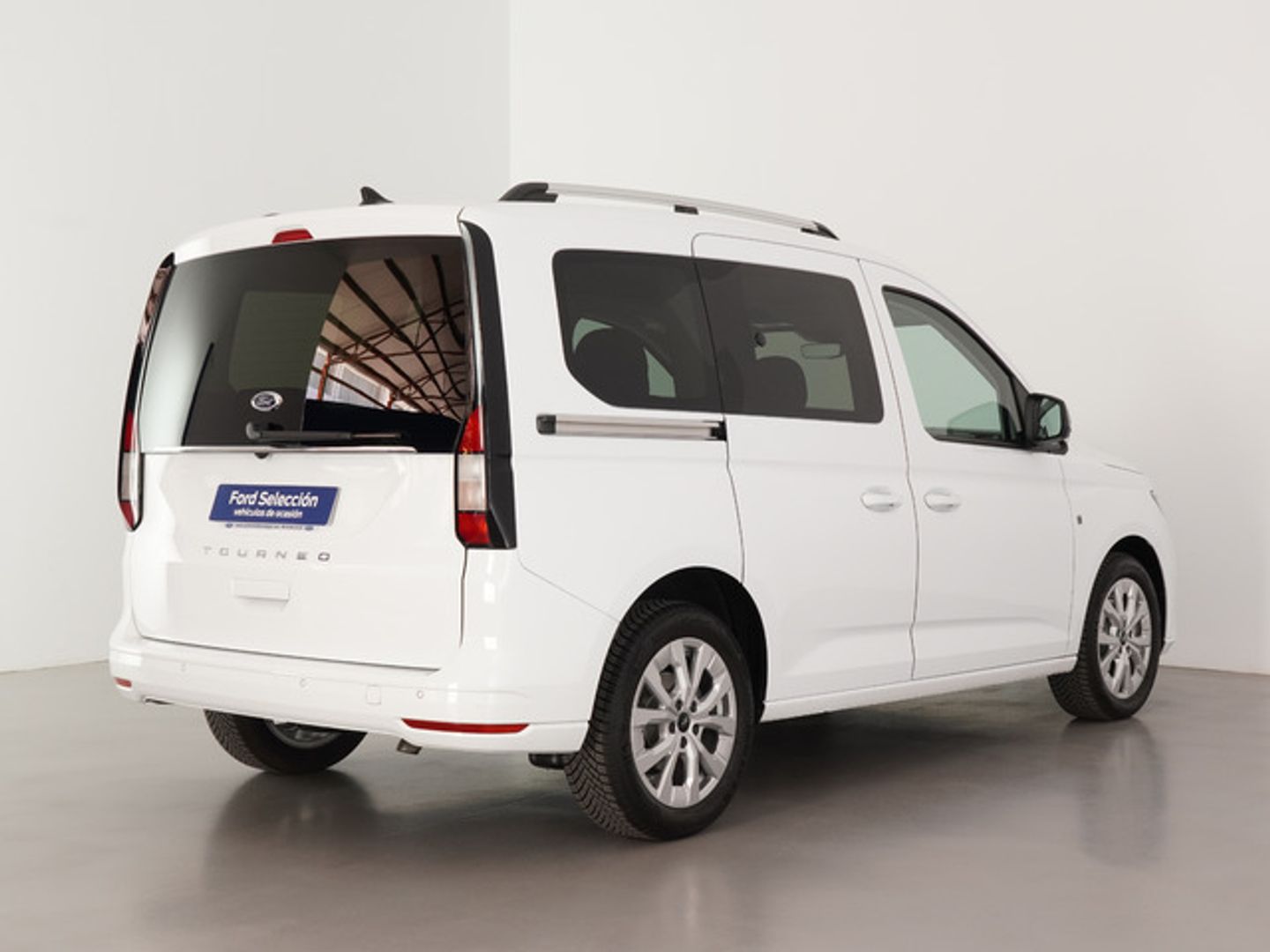 Ford Tourneo Connect 2.0 Ecoblue S&S Titanium Auto 90 kW (122 CV)