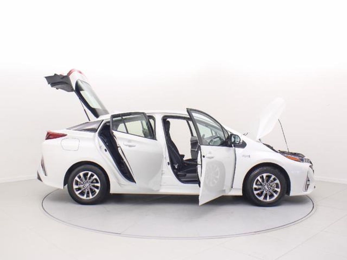 Toyota Prius 1.8 Plug-In 125PH Advance 90 kW (122 CV)