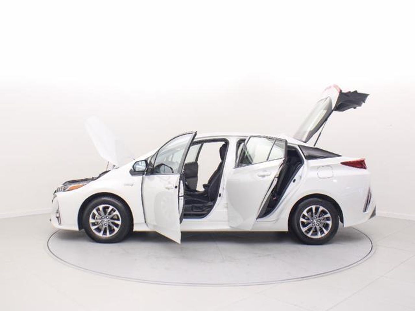 Toyota Prius 1.8 Plug-In 125PH Advance 90 kW (122 CV)