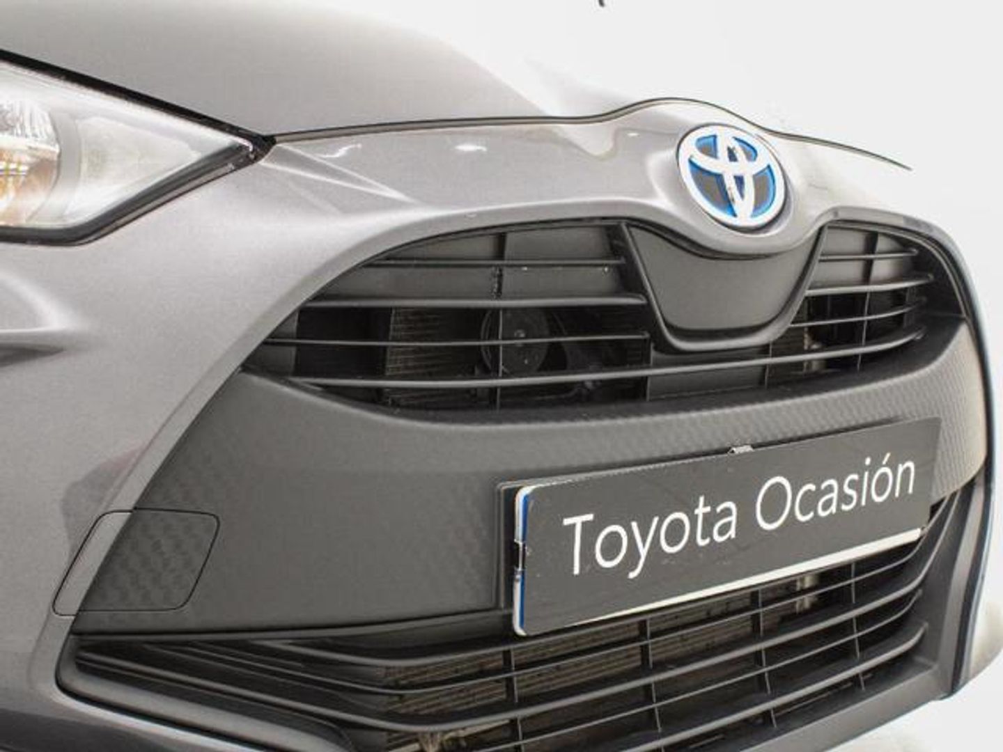 Toyota Yaris 120H Active Tech 85 kW (116 CV)