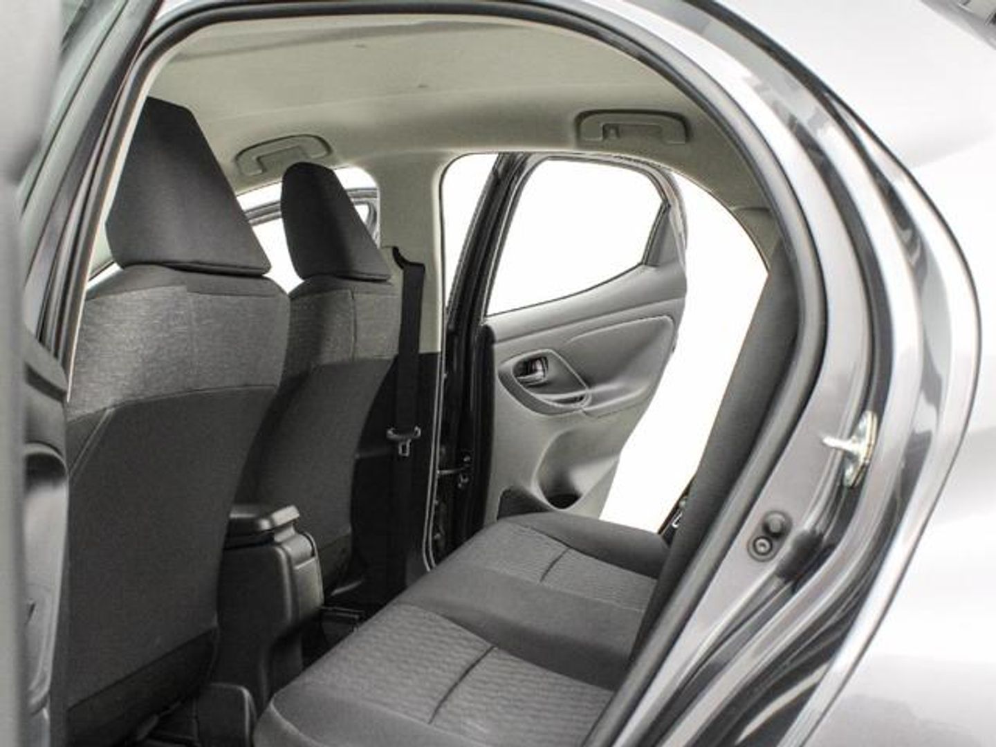 Toyota Yaris 120H Active Tech 85 kW (116 CV)