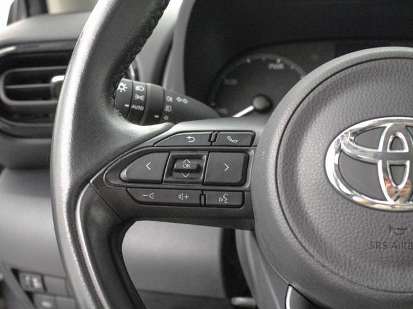 Toyota Yaris 120H Active Tech 85 kW (116 CV)