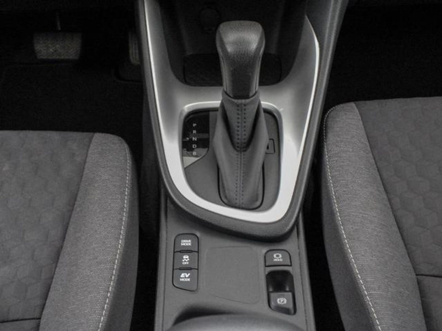 Toyota Yaris 120H Active Tech 85 kW (116 CV)