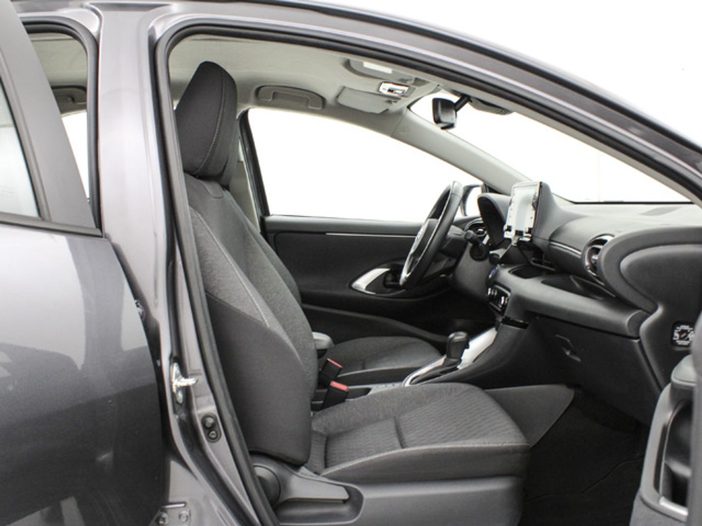 Toyota Yaris 120H Active Tech 85 kW (116 CV)