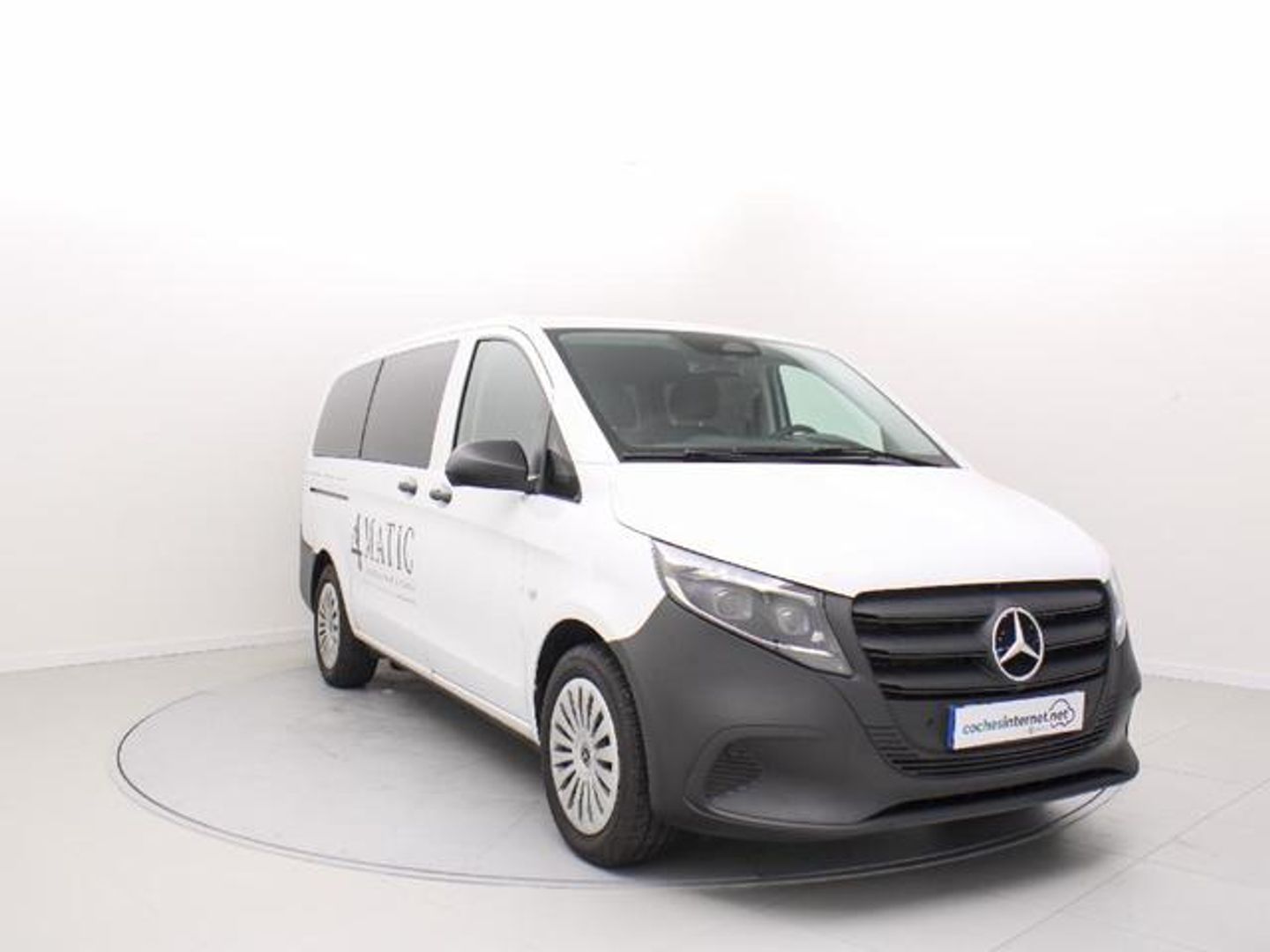 Mercedes-Benz Vito 116 CDI Tourer Pro Larga 120 kW (163 CV) Blanco Combi