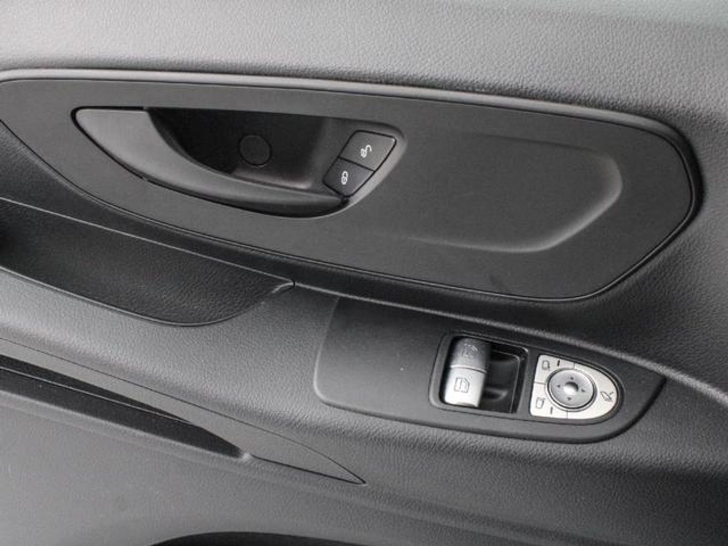 Mercedes-Benz Vito 116 CDI Tourer Pro Larga 120 kW (163 CV)