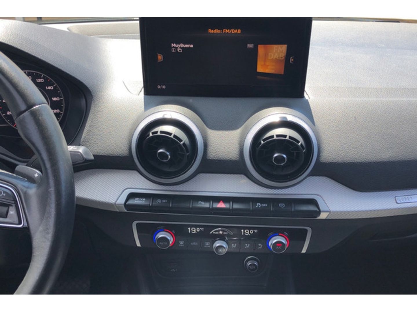 Audi Q2 S line 35 TFSI 110 kW (150 CV) S tronic