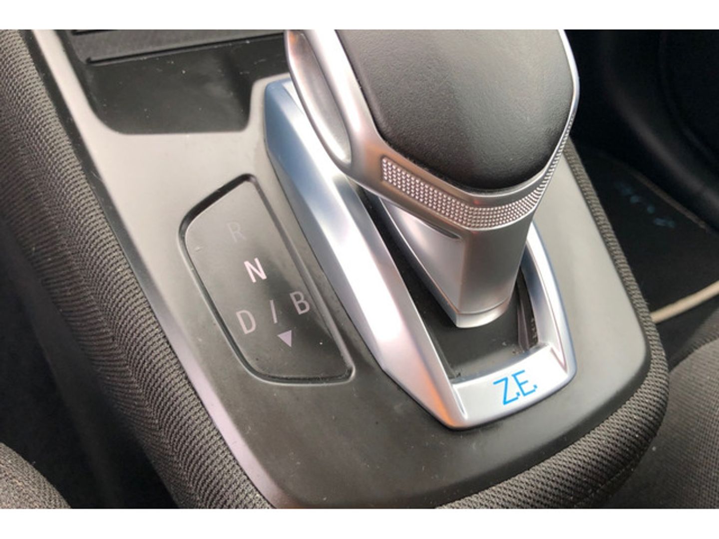 Renault Zoe Life 80 kW R110 Bateria 40kWh 79 kW (108 CV)