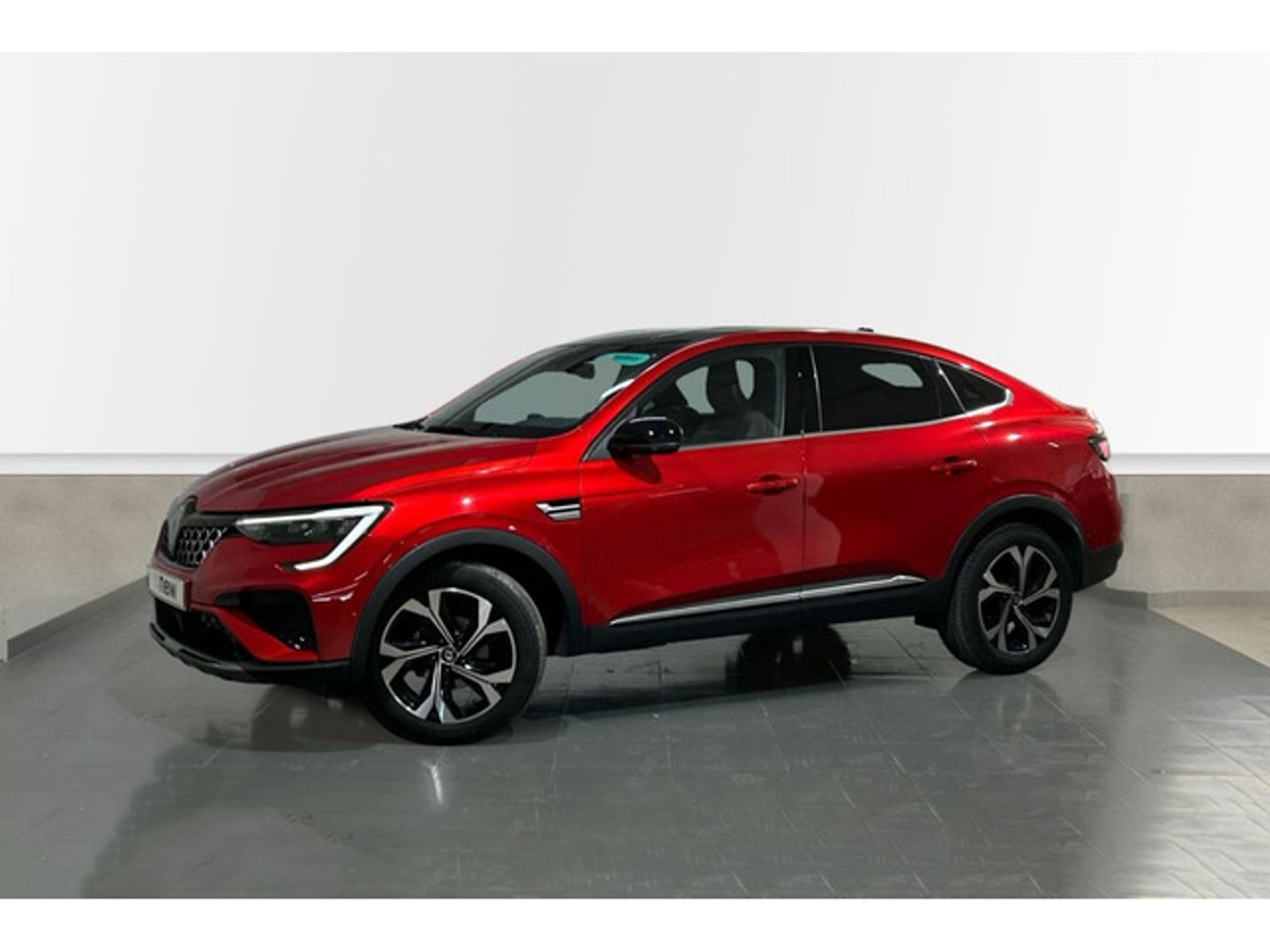 Renault Arkana Techno TCe 140 Mild hybrid EDC 103 kW (140 CV) Rojo All Terrain / Pick-up