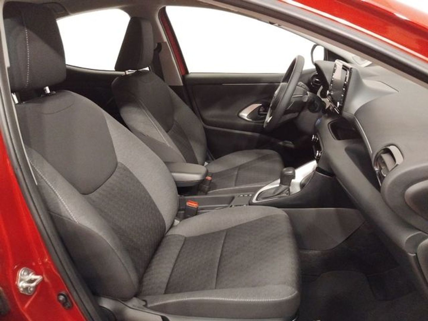 Toyota Yaris 120H Active Tech 85 kW (116 CV)