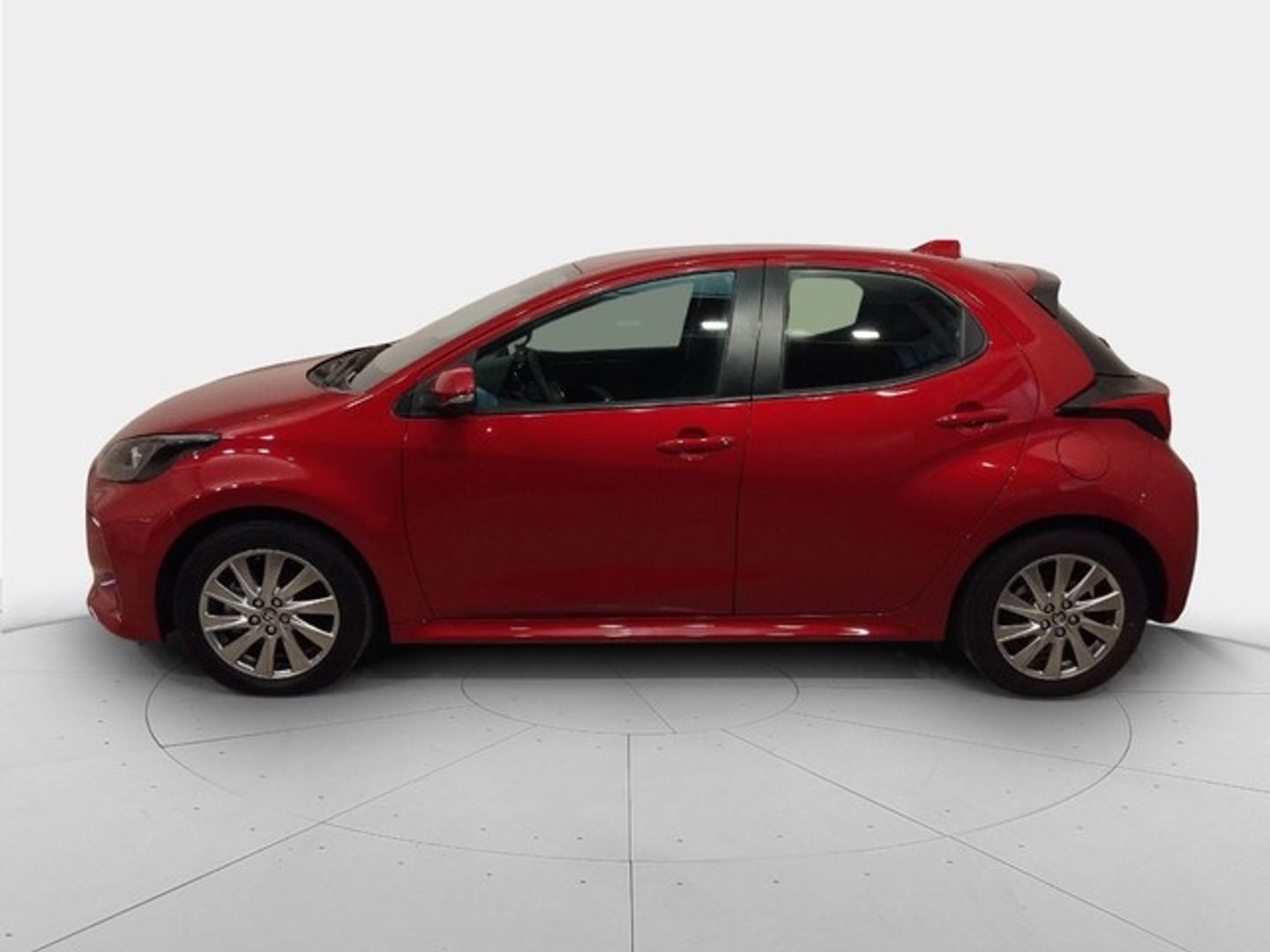 Toyota Yaris 120H Active Tech 85 kW (116 CV)