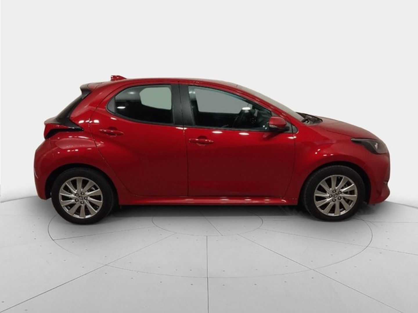 Toyota Yaris 120H Active Tech 85 kW (116 CV)